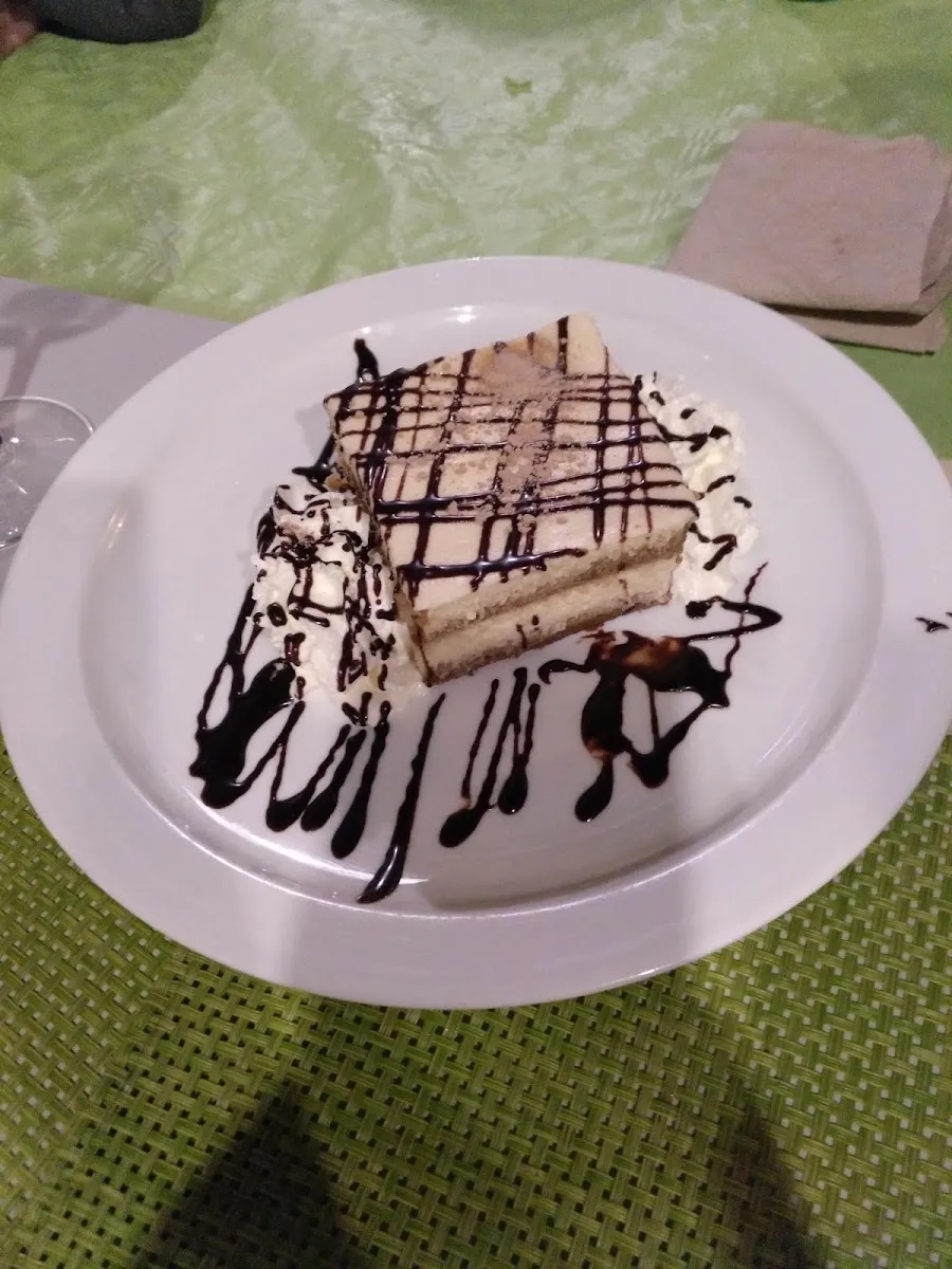 Tarta de tiramisú, de la carta de Casa Serafín